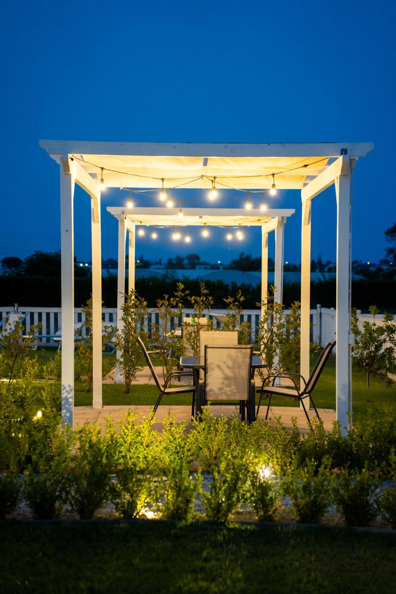 Villa Zefiro Suites & Events บัตตีปาลเลีย ภายนอก รูปภาพ